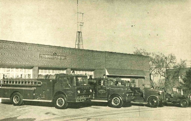 1963 - Thorndale Fleet (1961 Ford, 1951 Ford, 1939 Chevrolet, 1952 Willeys Jeep)